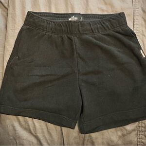 Hollister Men’s black jersey Dark Shorts. Size small